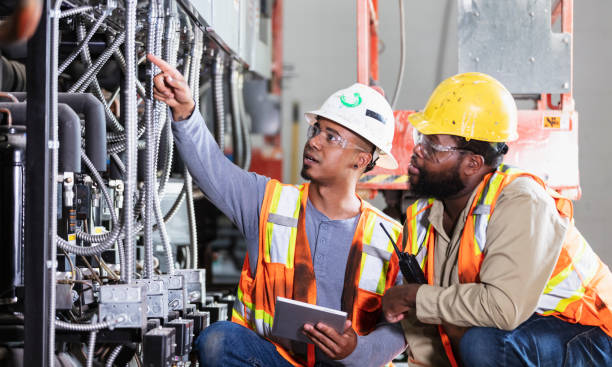 Best Licensed Electrician  in Logan Elm Village, OH